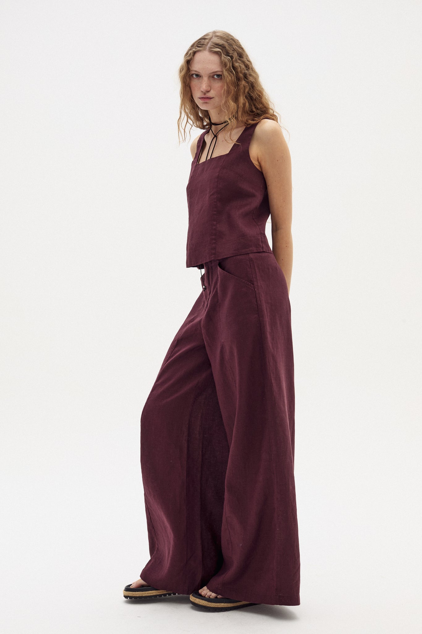 Vincent Linen Pants - Deep Merlot – Lanhtropy