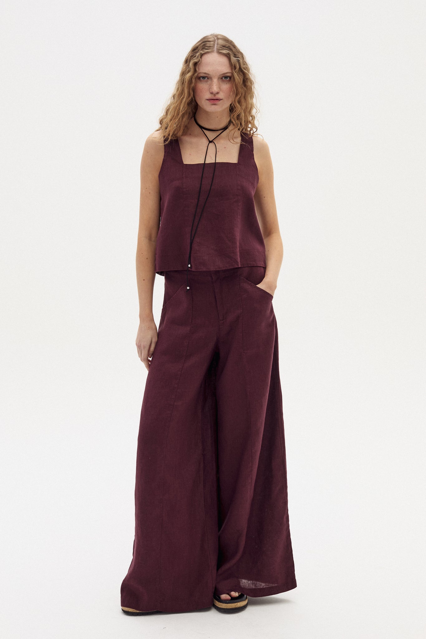 Vincent Linen Pants - Deep Merlot – Lanhtropy