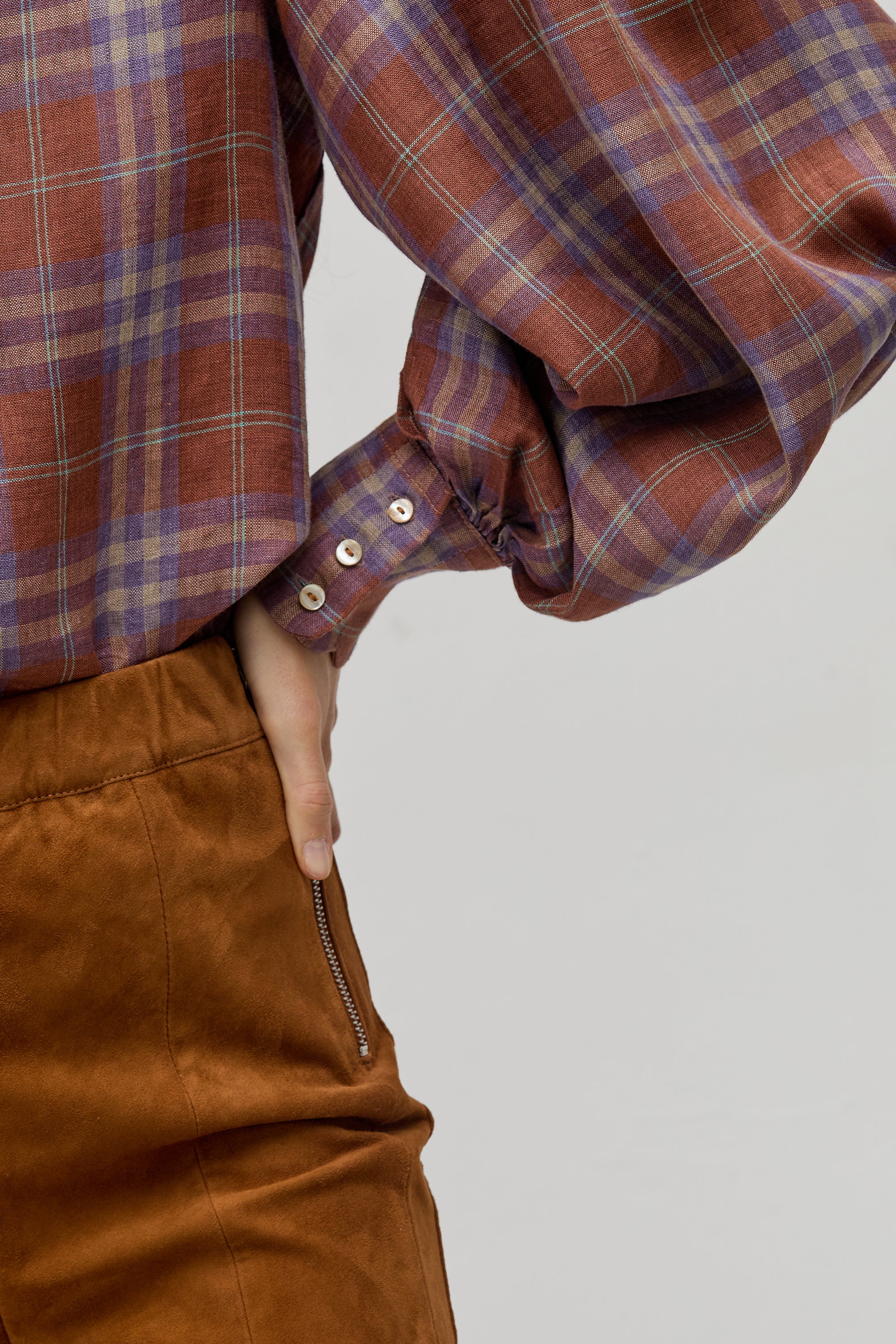 Camille Linen Shirt - Hazelnut Checks – Lanhtropy