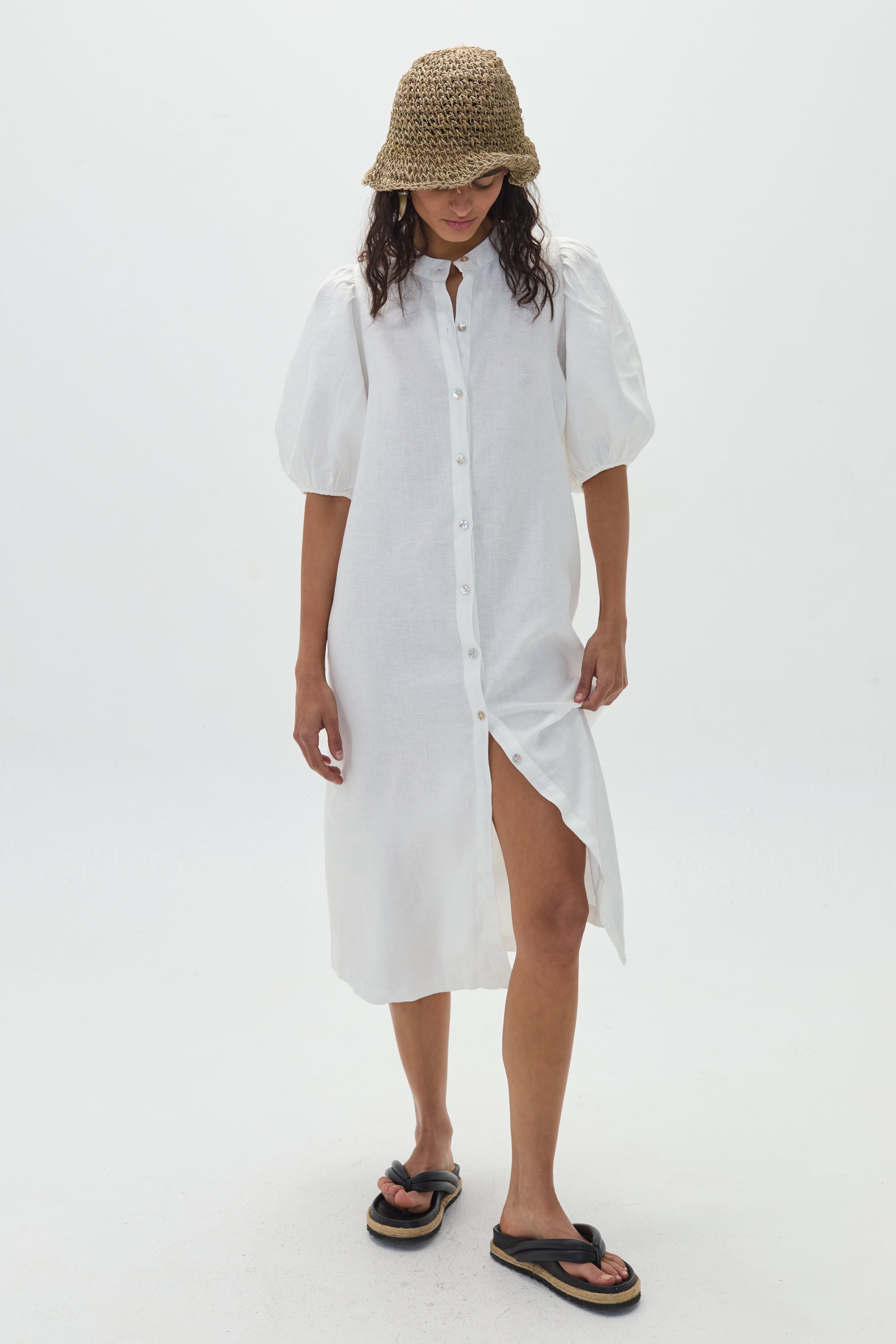 Bubble Dress in 100% linen - White  Lanhtropy