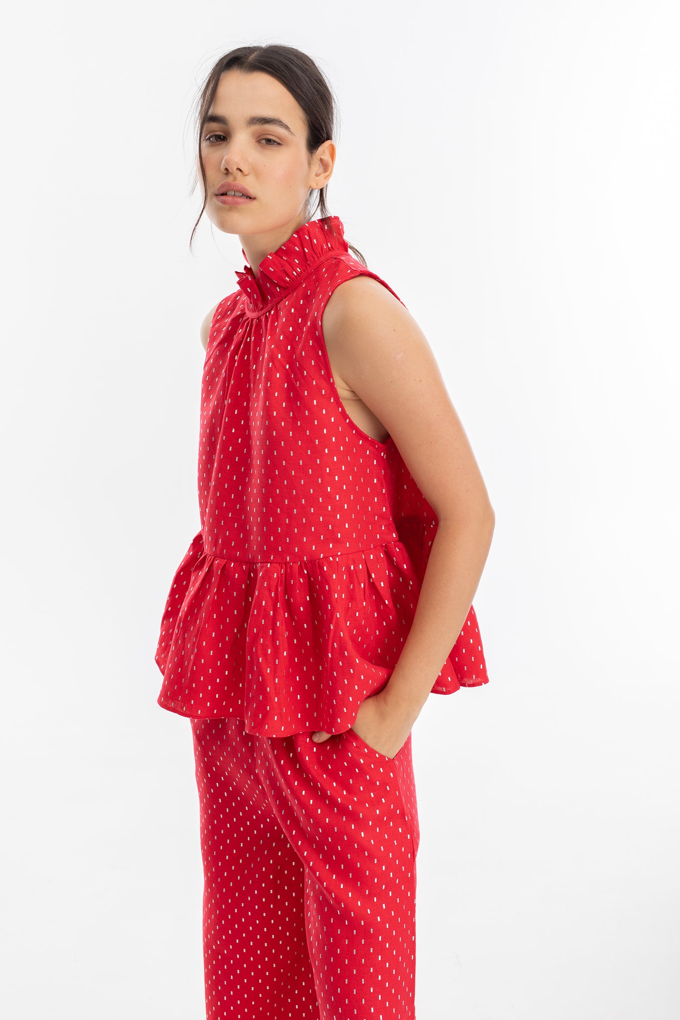 Daisy Linen Top - Red with Silver