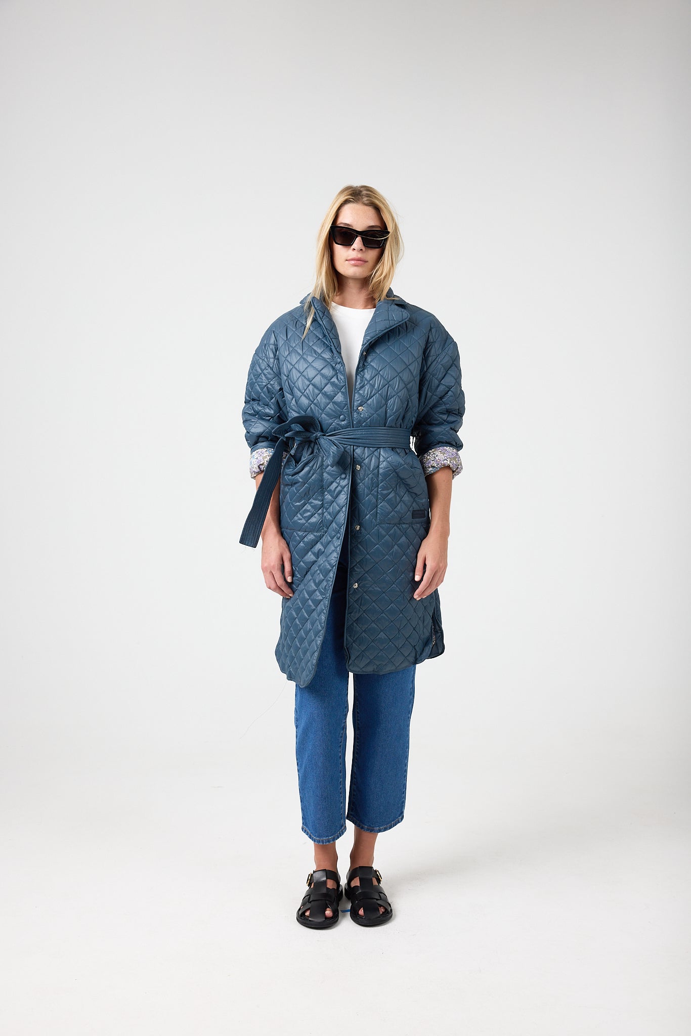 OUTERWEAR – Lanhtropy OUTERWEAR – Lanhtropy