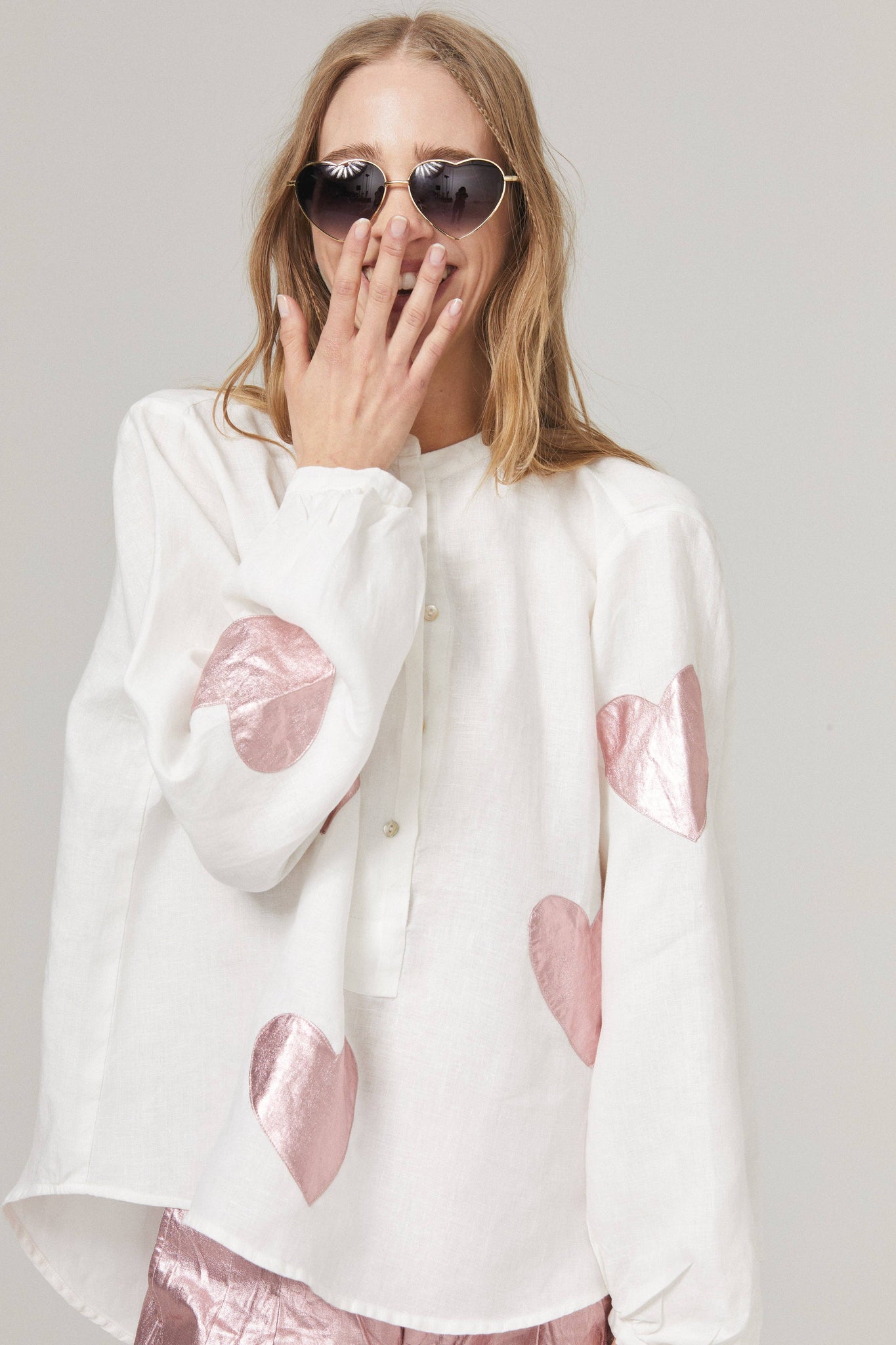 Cupid Linen Shirt - Off-white with Metallic Pink Hearts