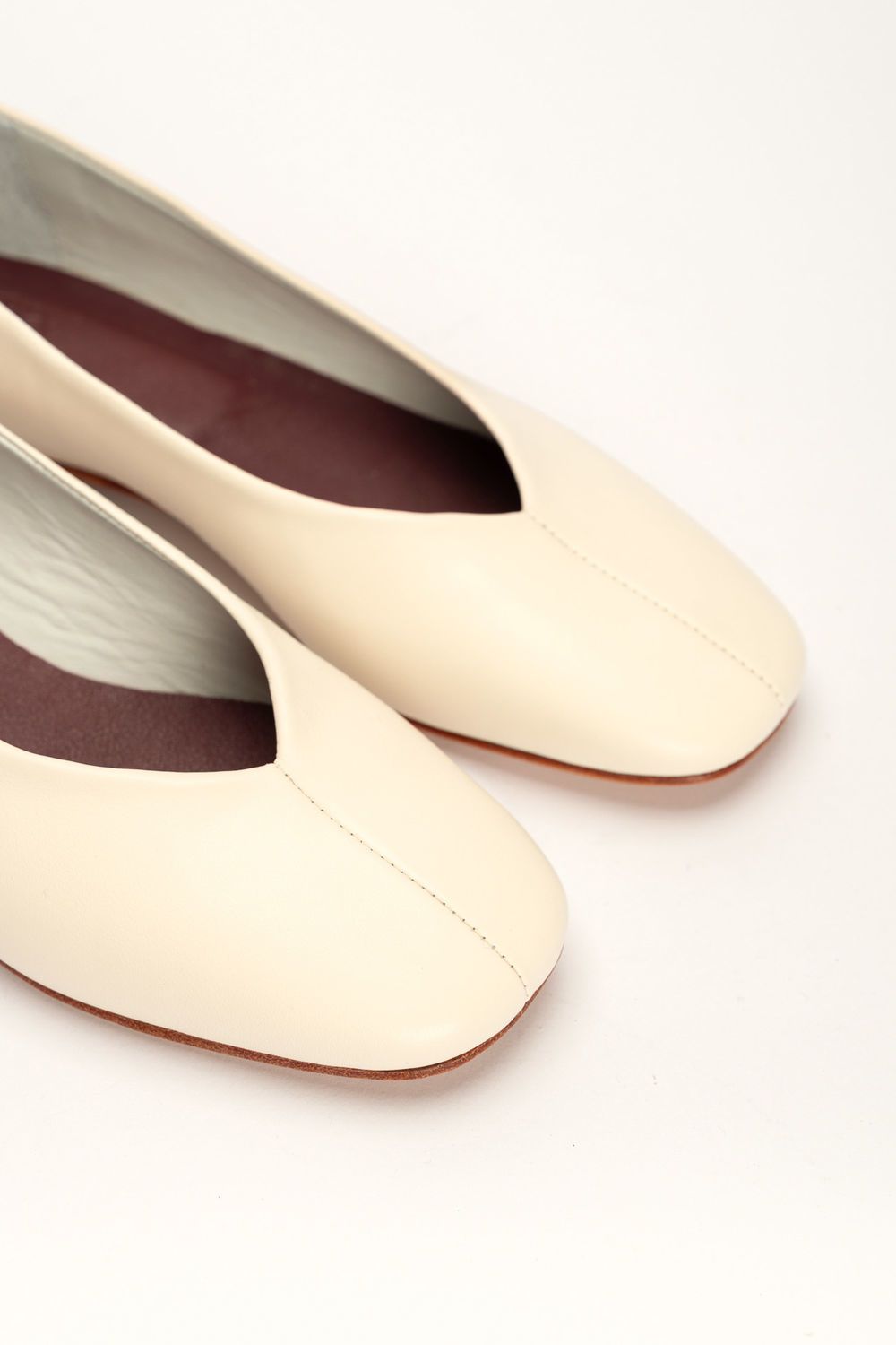 AMERI UND BIJOU FLAT PUMPS レディース