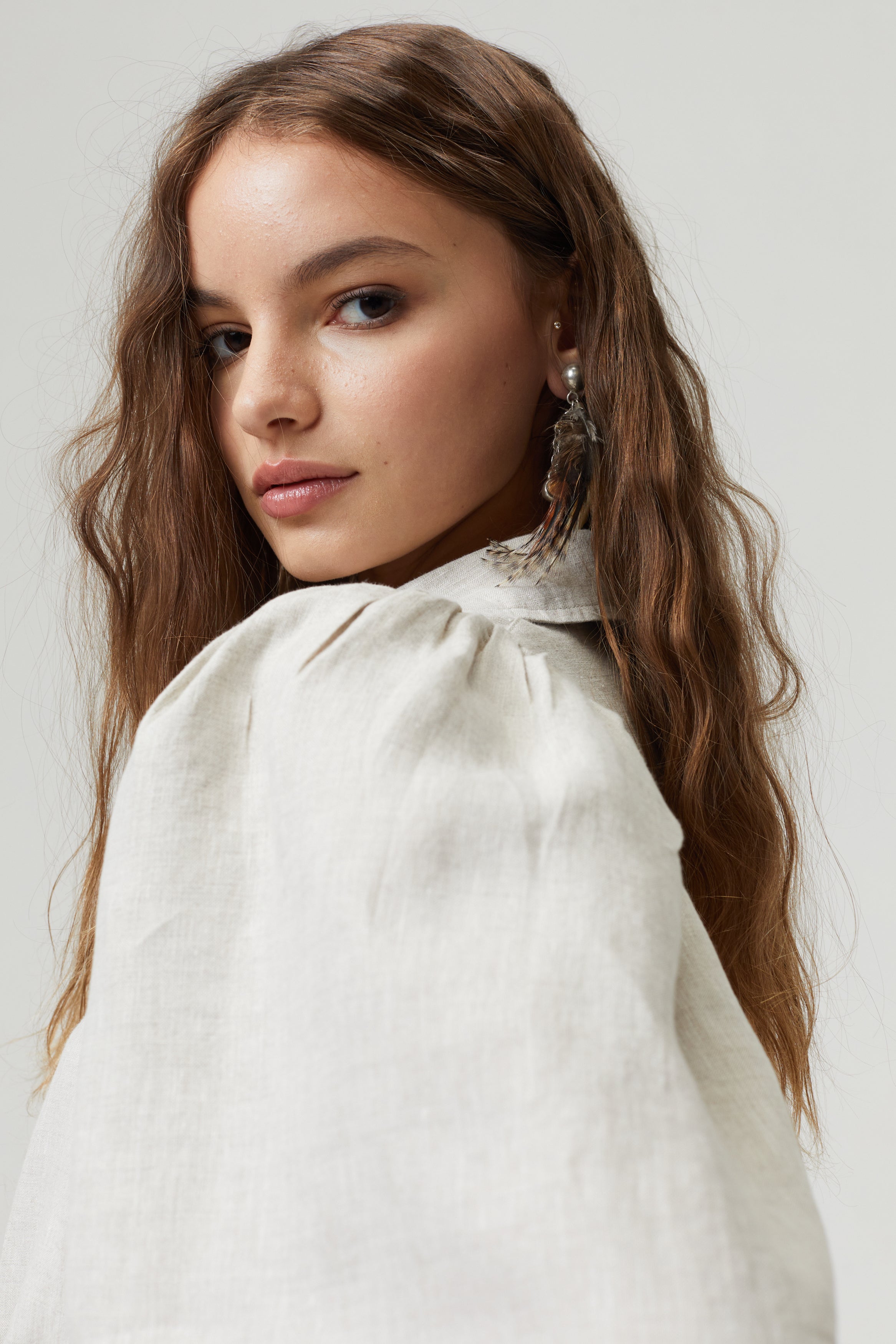 Camille Linen Shirt - Natural – Lanhtropy