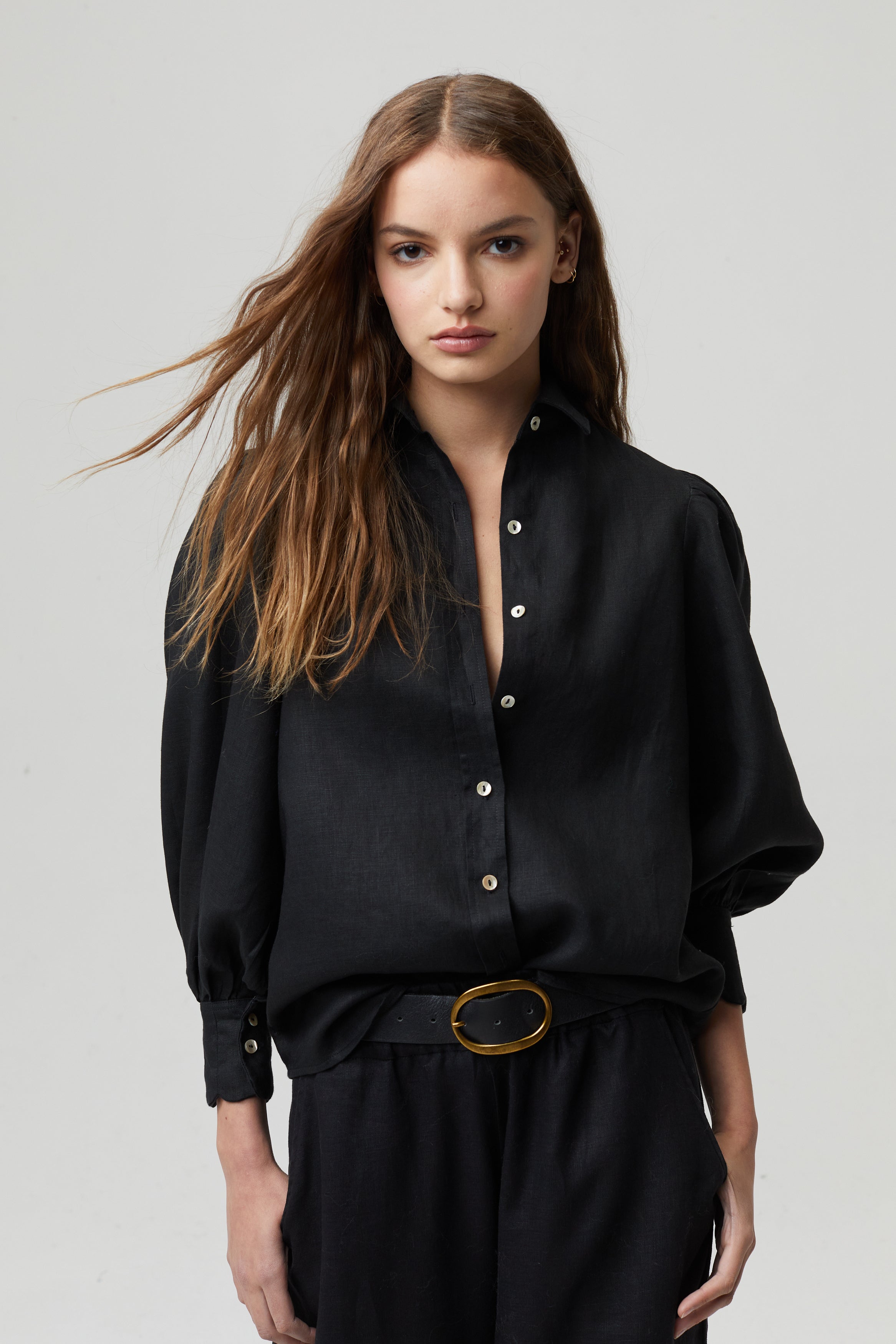 Camille Linen Shirt - Black – Lanhtropy